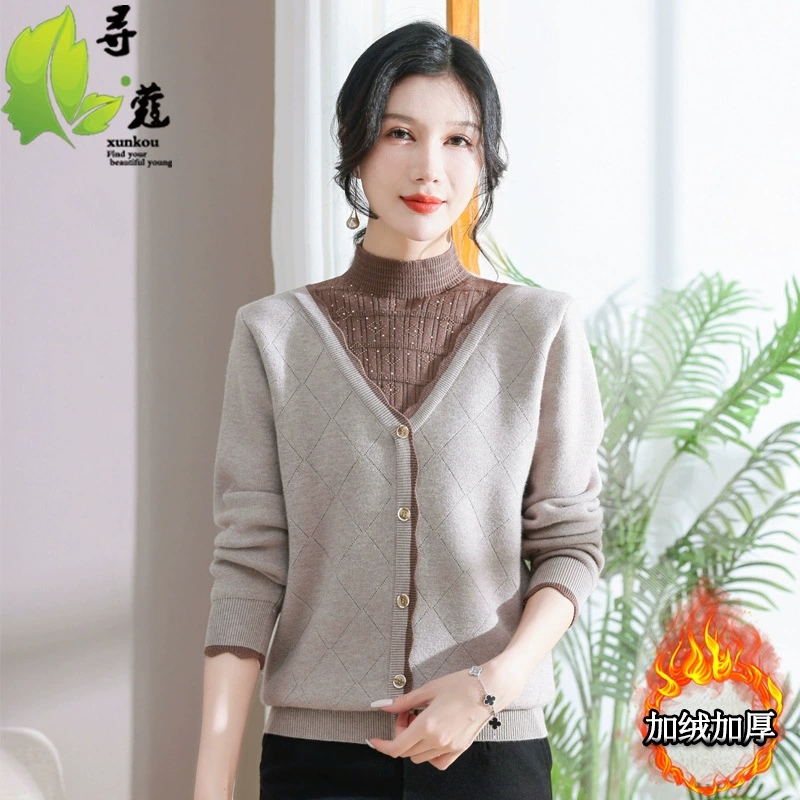 Мама среднего возраста свитер куртка новая женская средняя и пожилая мода женщина теплая зимняя одежда средний воротник поддельный свитер из двух частей