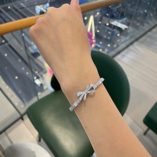 18k Natural Diamond Bow Bracelet Diamond Full Diamond Square Diamond Butterfly Light Luxury Bracelet