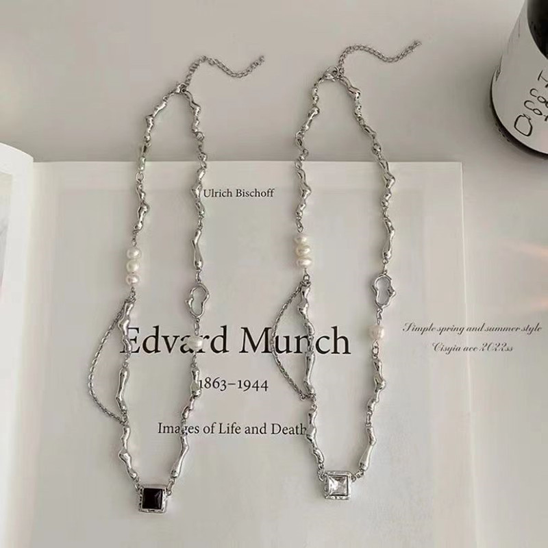 Fashion Rhombus Alloy Plating Womenu0027S Pendant Necklace