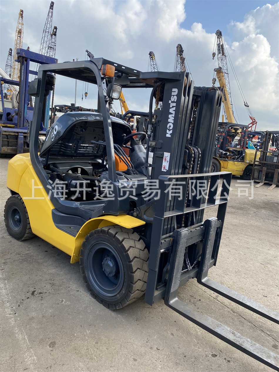 KOMATSU FD30T 16 3 komatsu-fd30t-16-3