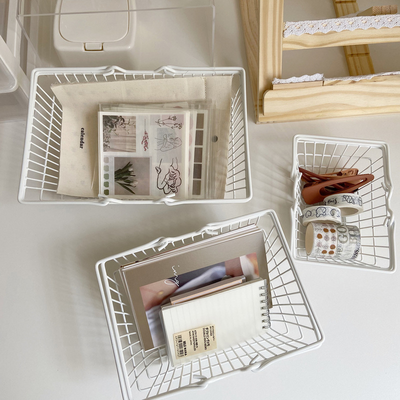 Small Things Wrought Iron Storage Basket Desktop Simple White Glove Box Pink Girl Heart Hair Band Tape Storage Box