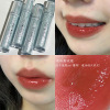 Lip gloss, high quality lipstick, makeup primer, mirror effect, plump lips effect