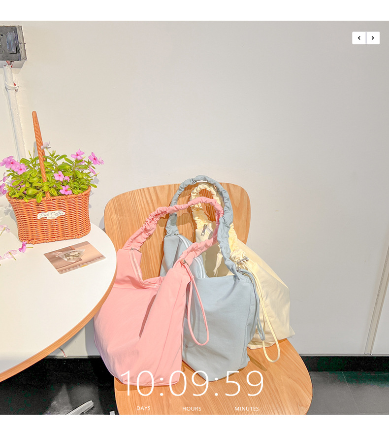 A new large-capacity women's single-shoulder bag with cross-border fashion and simplicity, a fresh and artistic crossbody bag, and a student commuting bag undefined