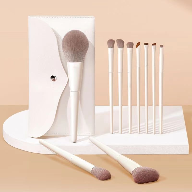 Brush, eye pencil