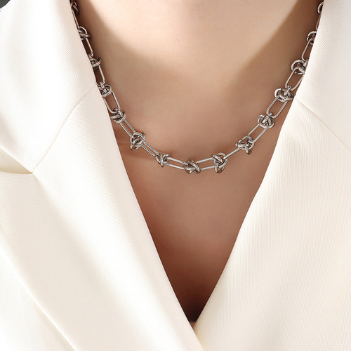 Handmade European and American hip-hop exaggerated cold style knotted chain necklace bracelet titanium steel jewelry set