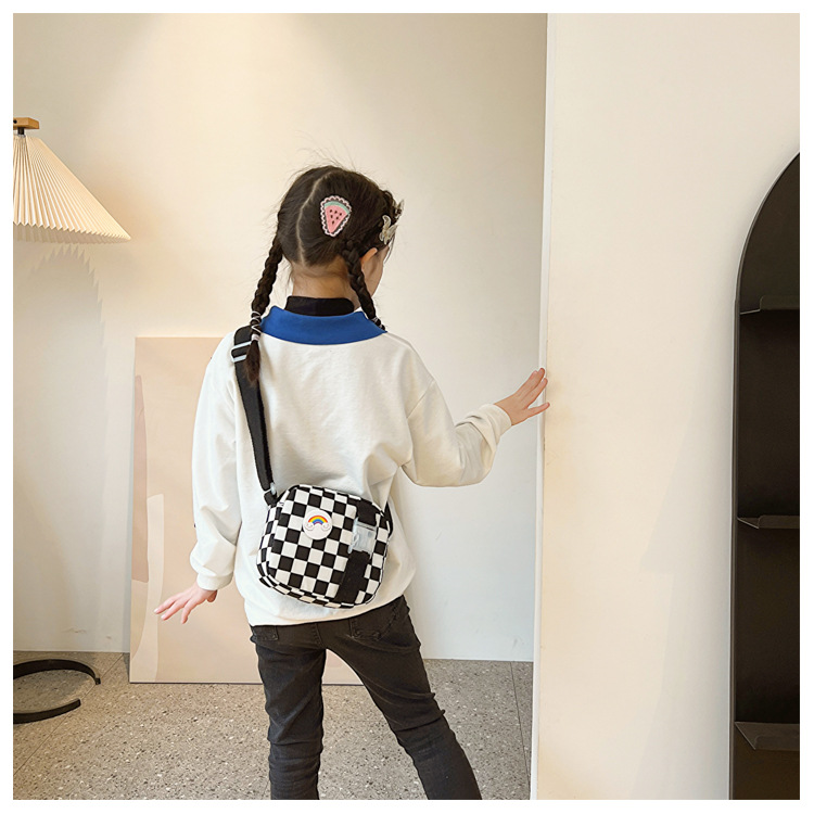 127g Weight Polyester Lining Material Zipper Closure Type Sling Strap Strap Type Shoulder Bag, Crossbody Bag Bags Type Casual Occasion Nylon Material Plaid Pattern All Seasons Season Kid'S, Women's Gender Cute Style Square Shape Kid'S Women's Nylon Plaid Cute Square Zipper Shoulder Bag Crossbody Bag 17