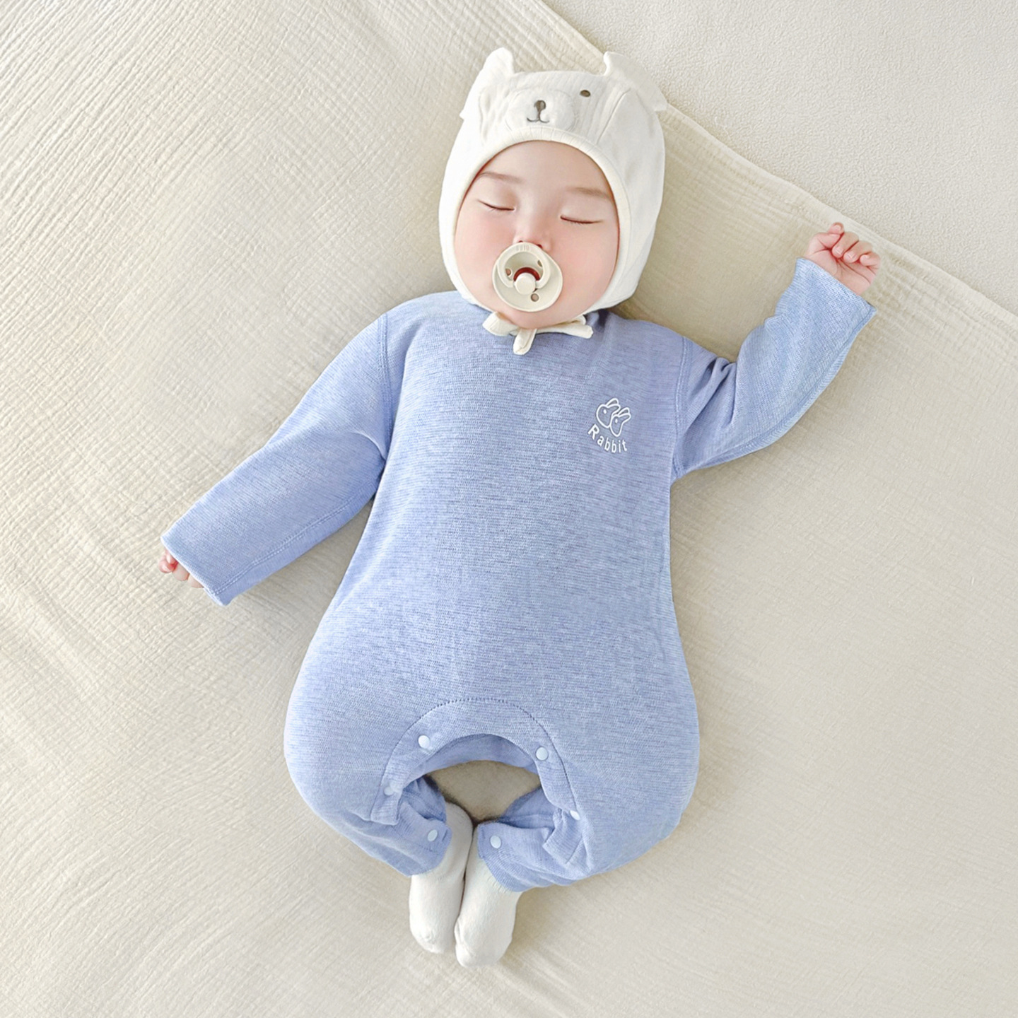 Primavera, otoño, invierno, ropa de recién nacidos, ropa caliente para hombres y mujeres, ropa de fondo, pijamas apretados para niños pequeños, ropa de otoño para bebés