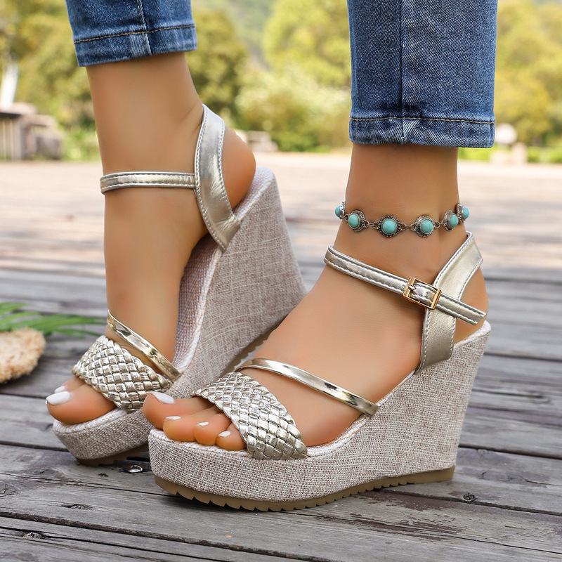European and American large-size woven strap wedge sandals for women, new spring style, open-toe beach sandals with buckle strap European and American large-size woven strap wedge sandals for women, new spring style, open-toe beach sandals with buckle strap