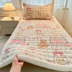 学生寮ミルクベルベットベッドカバー秋と冬肥厚コーラルベルベットキルティングシーツダブル畳マットレスパッド