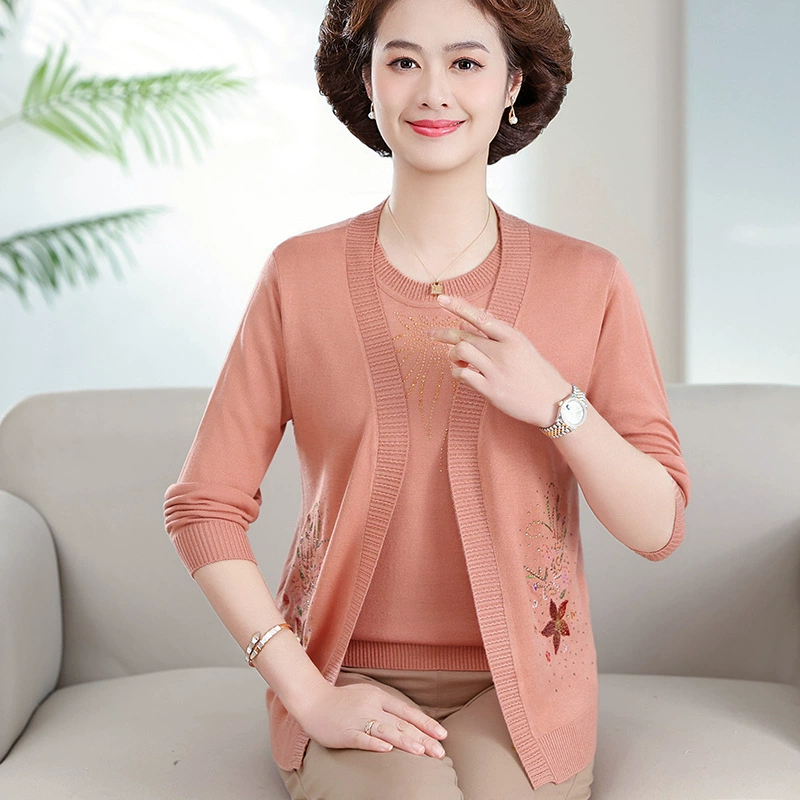 Новый весенне-осенний вязаный тонкий свитер в западном стиле, пальто для мамы среднего возраста, Модный комплект из двух предметов с вышивкой для женщин среднего и пожилого возраста