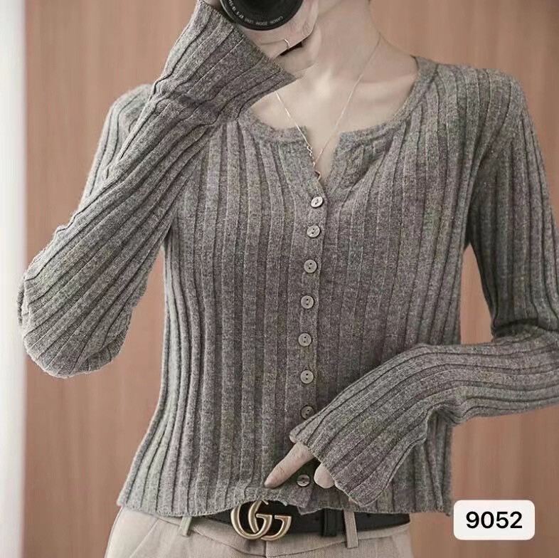 Sweater Cardigan Outwear Women's Knitted Autumn Clothing Cross-Border Style New Bottoming Shirt with Spring and Autum Thin Short Style Soft and Waxy Sweater Cardigan Outwear Women's Knitted Autumn Clothing Cross-Border Style New Bottoming Shirt with Spring and Autum Thin Short Style Soft and Waxy