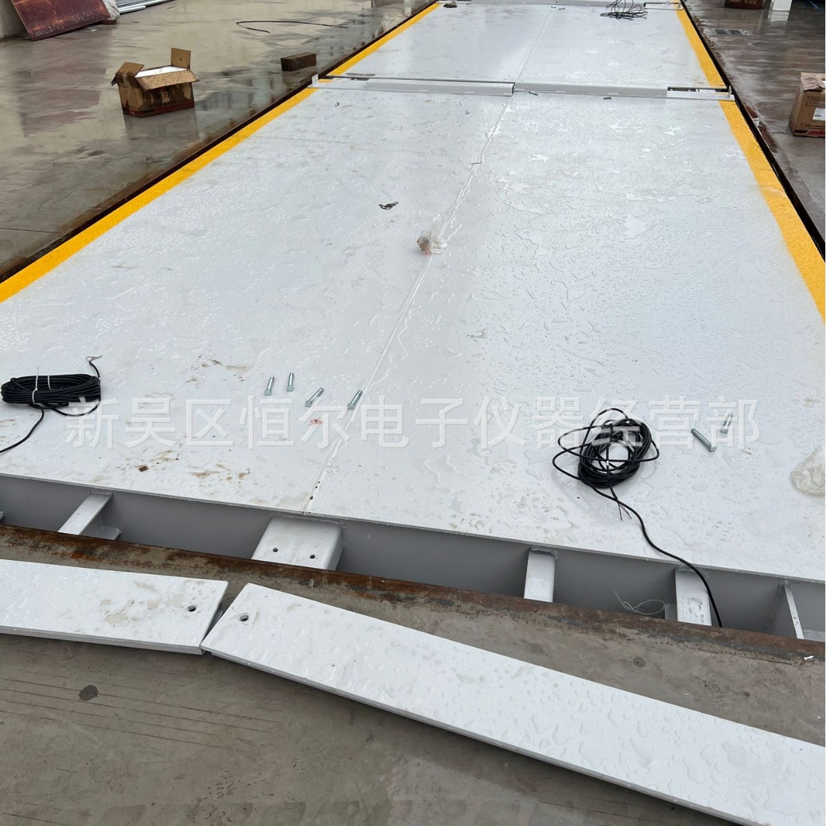 厂家供应江阴称重电子吊秤常州电子台秤无锡上海电子地磅秤