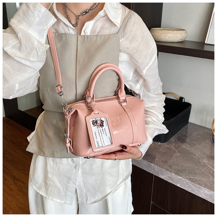 Korean version hand-held bowling bag for women 2025 new retro niche commuting pillow bag versatile single-shoulder crossbody bag undefined