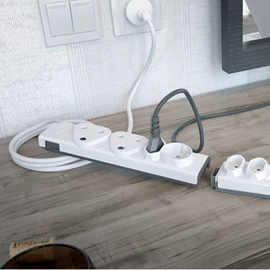 转换插座;USB插座;桌面插座