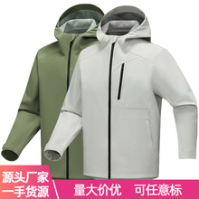 厂家直销新加绒软壳冲锋衣男高品质无痕热封防水连帽夹克登山外套