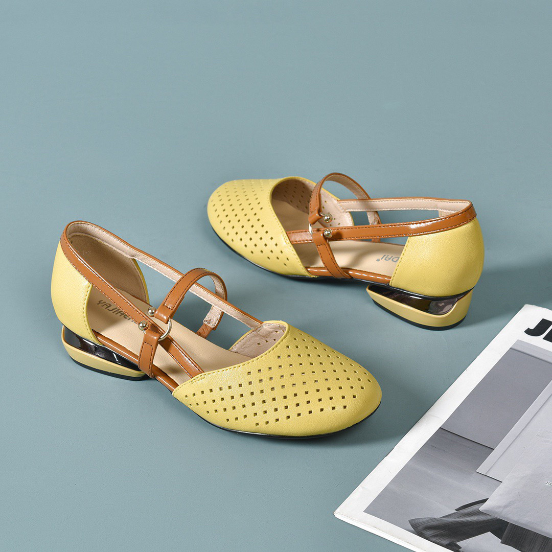 Sandal nữ da thật khoét lỗ mũi tròn đế bệt gót thấp — Màu đen chi tiết 12