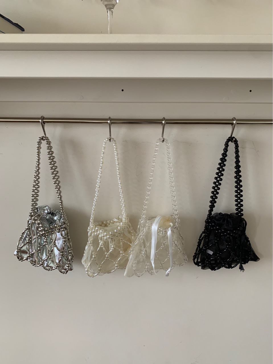 Bolsa de ombro com pérolas para mulher, mala de mão elegante_voghion.com