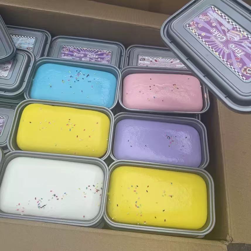 Nuevo pastel de caja de rebote lento súper húmedo suave imitación gigante suave pan de caja pellizco pellizco músico succión de dedos juguetes de descompresión image 3
