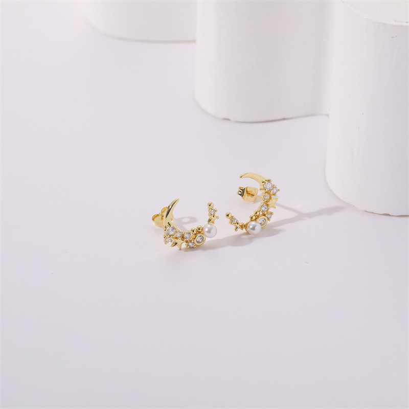 Fashion Star Moon Copper Plating Zircon Ear Studs 1 Pair