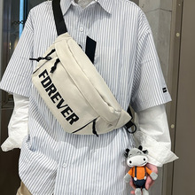 韩版大容量字母斜挎包男休闲尼龙工装胸包女时尚字母新款运动腰包