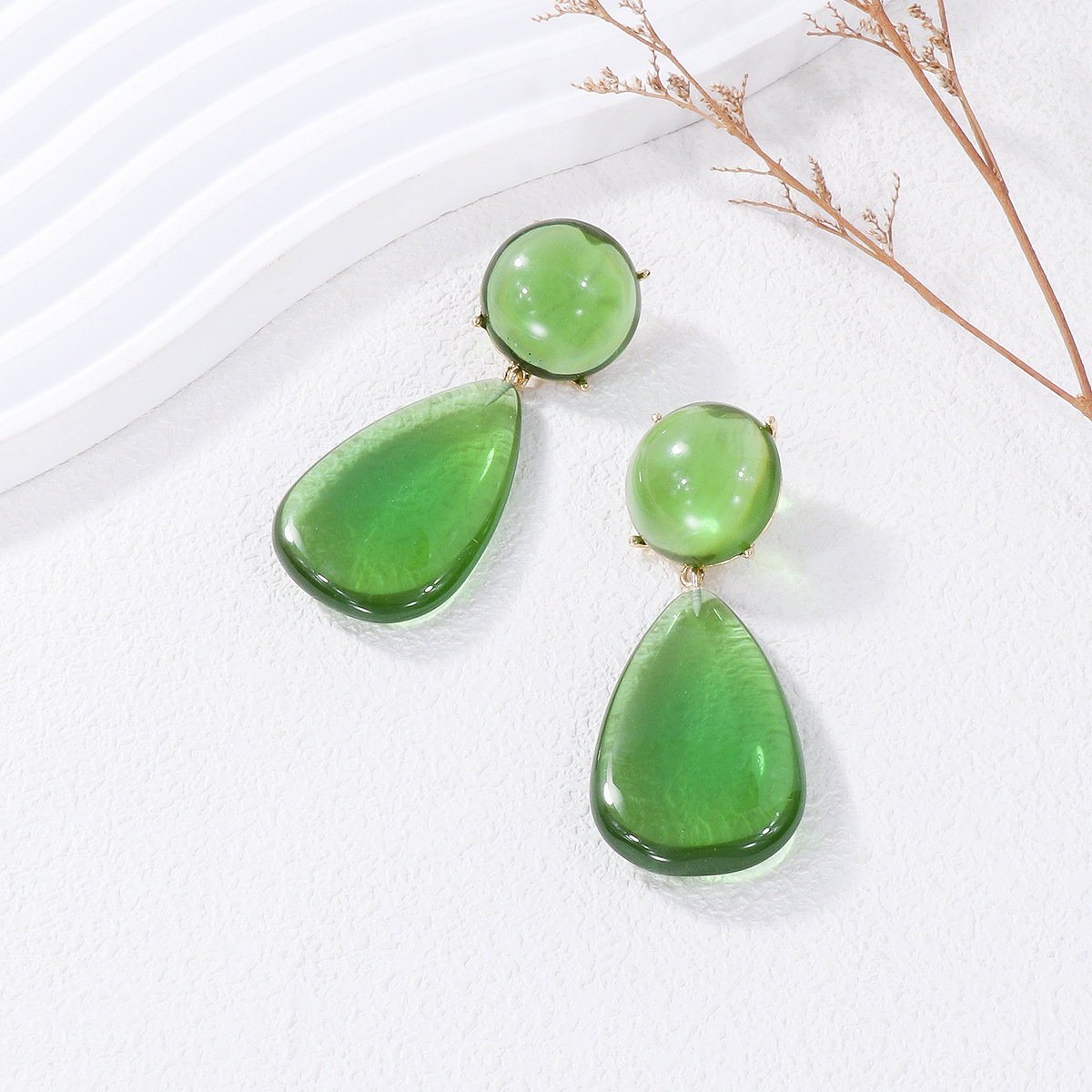 1 Pair Casual Round Water Droplets Enamel Inlay Resin Resin Drop Earrings display picture 12