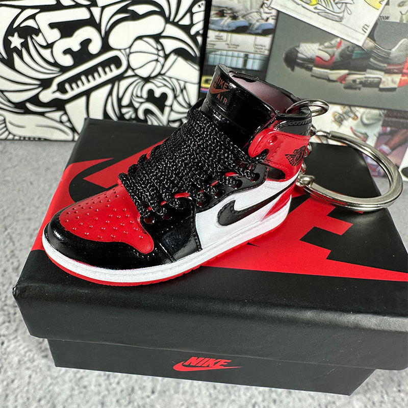 7. black and red toes + box