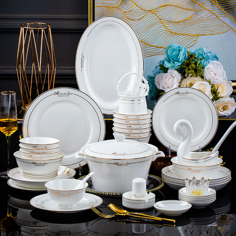 Jingdezhen Ceramic Tableware Set Gold English High-grade Bone China Tableware Dishes Set Phnom Penh Light Luxury Gift Wholesale