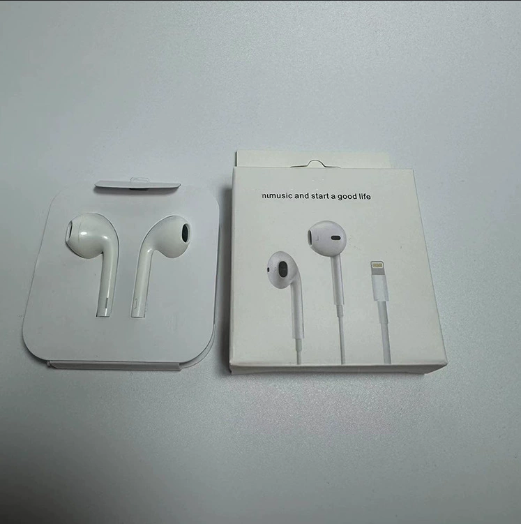 Наушники Apple, совместимые с мобильным телефоном, проводное управление