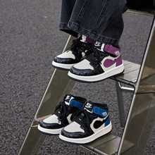 儿童板鞋高帮加绒运动鞋2025秋冬新款女童休闲鞋软底防滑男童鞋