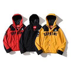 春と秋の冬の新型ファッションブランドのSUP連名のスタイルの風衣の男女の帽子のオーバーのゆったりしている沖峰の服のカップルは外の服を詰めます。