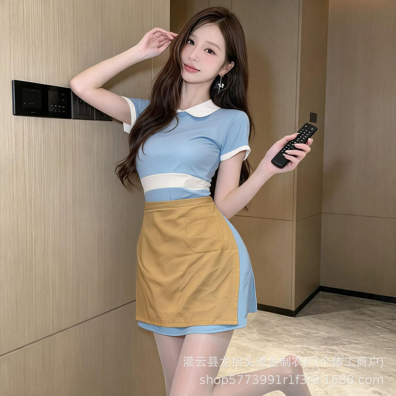 Fresh light blue color-blocked short dress with a turn-down collar paired with a khaki apron two-piece set for daily commuting and a youthful look Fresh light blue color-blocked short dress with a turn-down collar paired with a khaki apron two-piece set for daily commuting and a youthful look