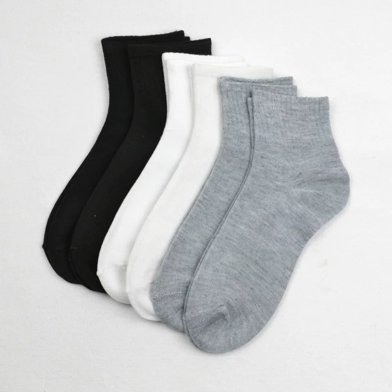 Demi-season sports men's socks, mid-length