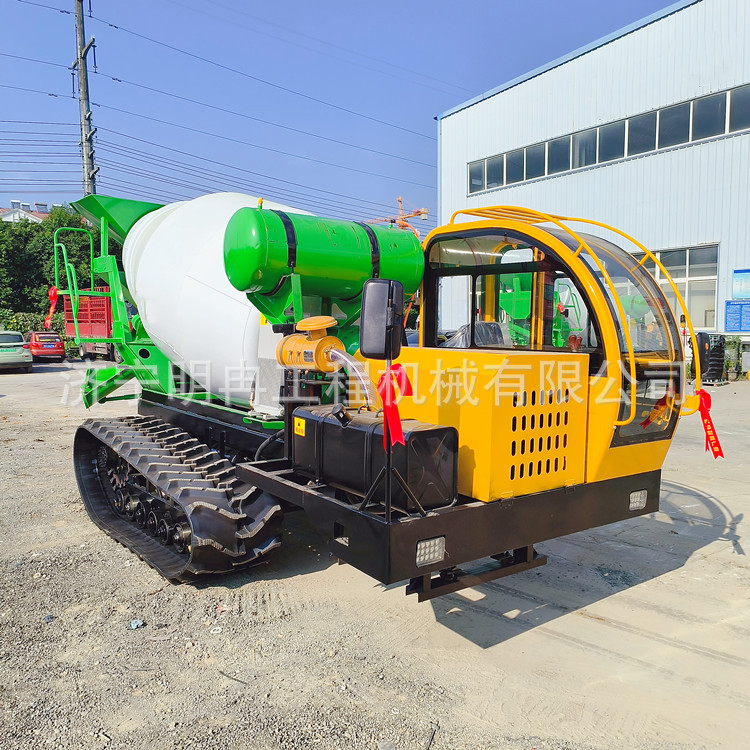 立式多功能搅拌罐车 履带式混凝土砂浆搅拌车 山路修缮快速搅拌车