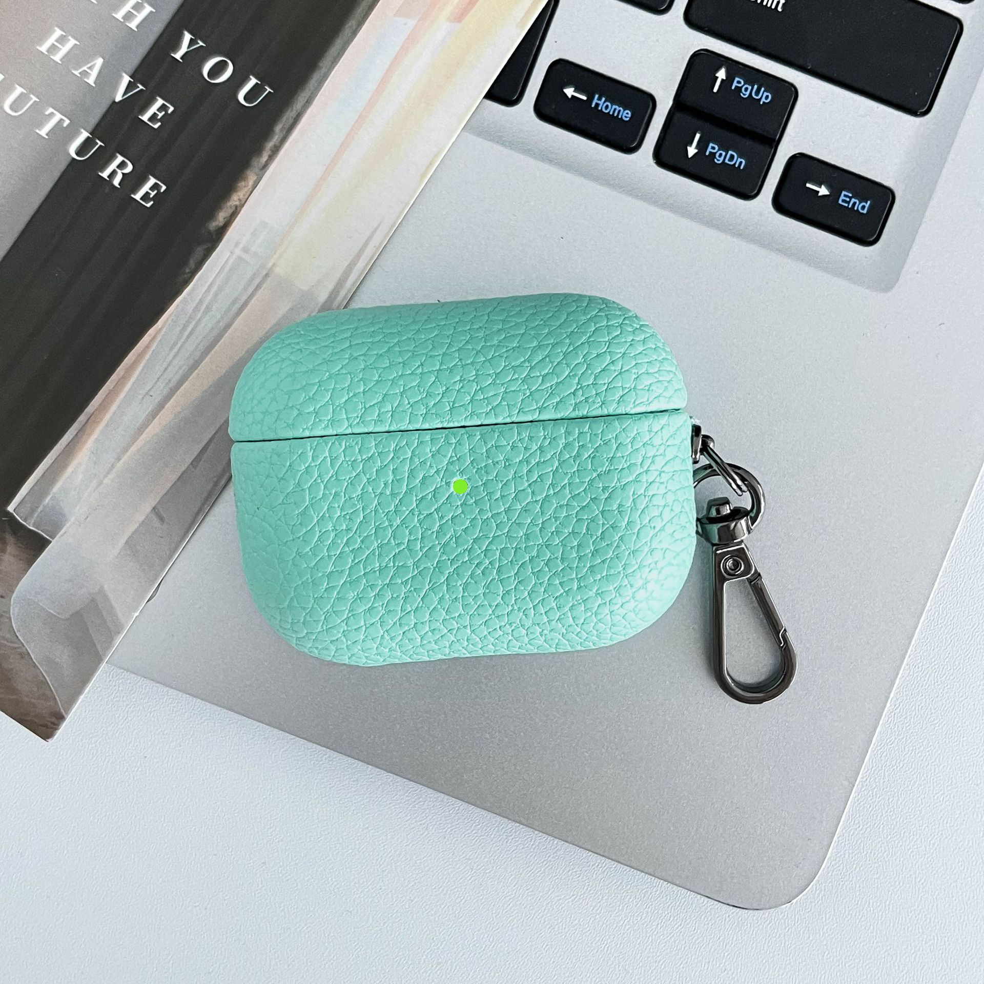 35g Weight iPhone Applicable Brands Bluetooth earbuds case Classification tpu Material Solid Color Pattern Vintage Style, Simple Style Style Injection Molding Craft Tpu Solid Color Injection Molding Vintage Style Simple Style Bluetooth Earbuds Case Phone Accessories 31