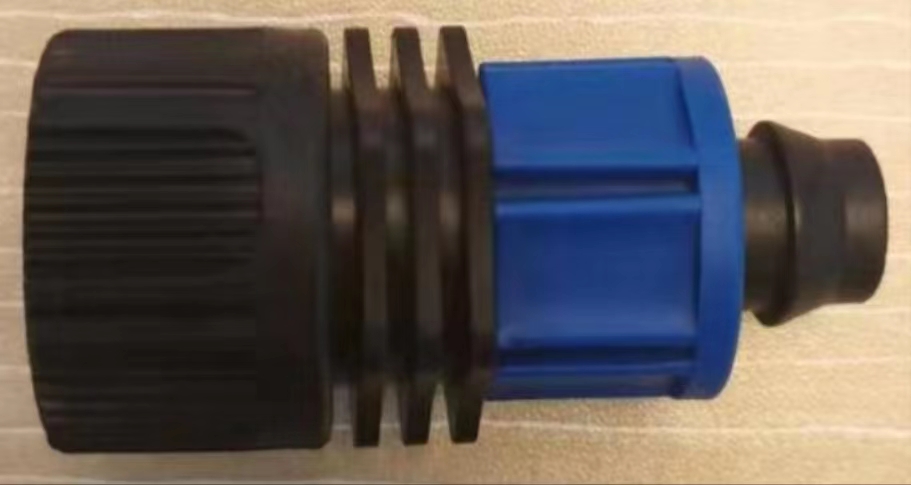 Conector de Tres Vías con Bloqueo para Cinta de Goteo image 21