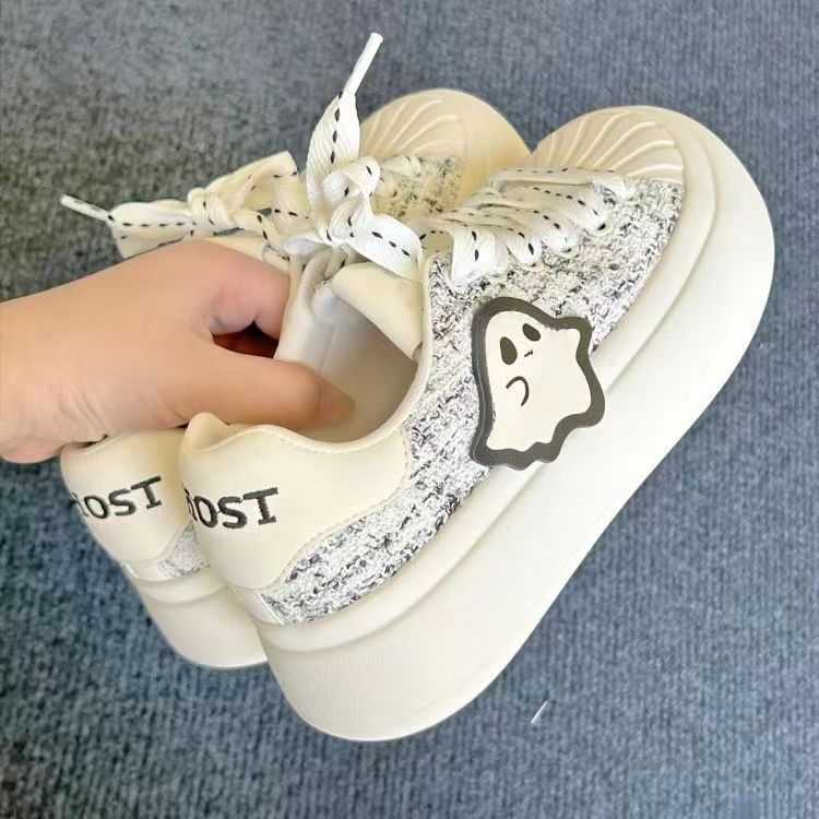 Shell cabeza pequeña zapatos blancos lindos zapatos de mujer 2025 verano nuevo gran altura de fondo grueso zapatos deportivos casuales versátiles