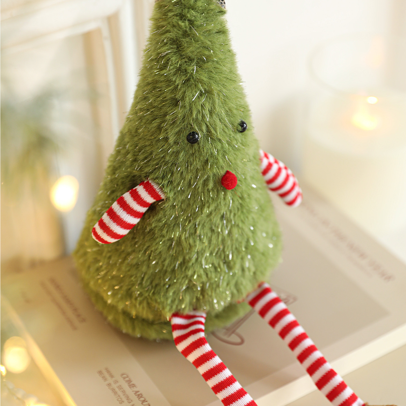 Nuevos productos verdes de peluche árbol de Navidad decoraciones de Navidad muñecas adorables muñecas decorativas para el hogar