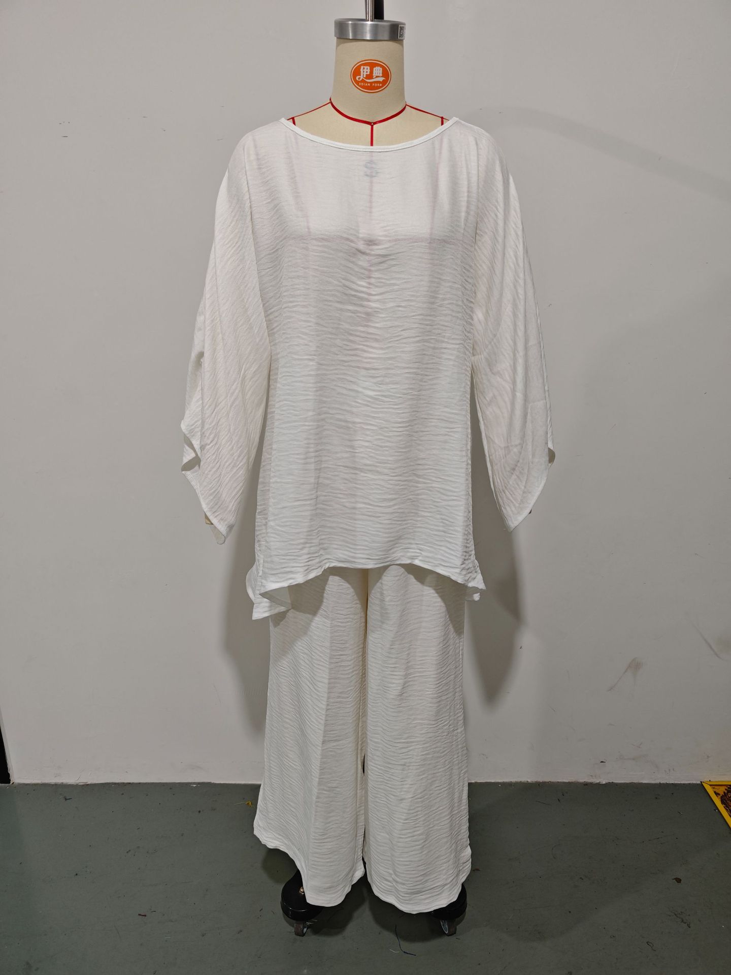Women's Simple Loose Fit Linen Blend Shirt And Wide Leg Pants Set Casual Comfortable Two-Piece Outfit_ecoleips.com