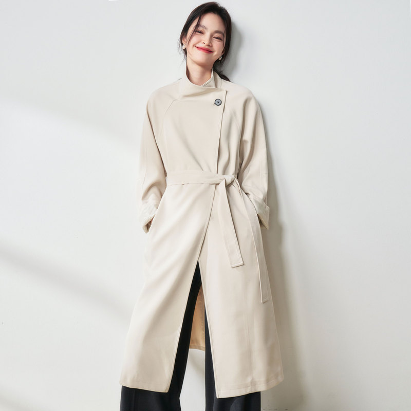 26 Spring Simple Row Style Stand Collar Design Casual Commuting Style Long Coat Mid-Length Trench Coat 25075 26 Spring Simple Row Style Stand Collar Design Casual Commuting Style Long Coat Mid-Length Trench Coat 25075