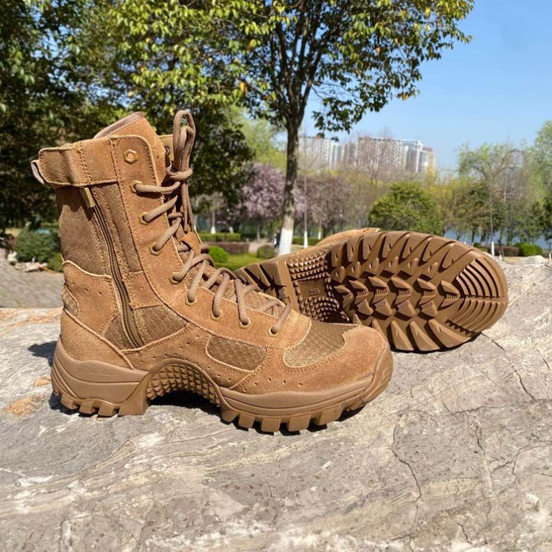 Nuevas botas de combate de malla marrón de verano transpirables ultraligeras para hombres con cremallera resistente al desgaste de alta altura contra pinchazo en el desierto