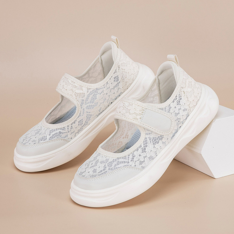New summer sandals, breathable, soft-soled, lightweight, non-slip, comfortable lace walking shoes for mothers, women's shoes for square dancing New summer sandals, breathable, soft-soled, lightweight, non-slip, comfortable lace walking shoes for mothers, women's shoes for square dancing