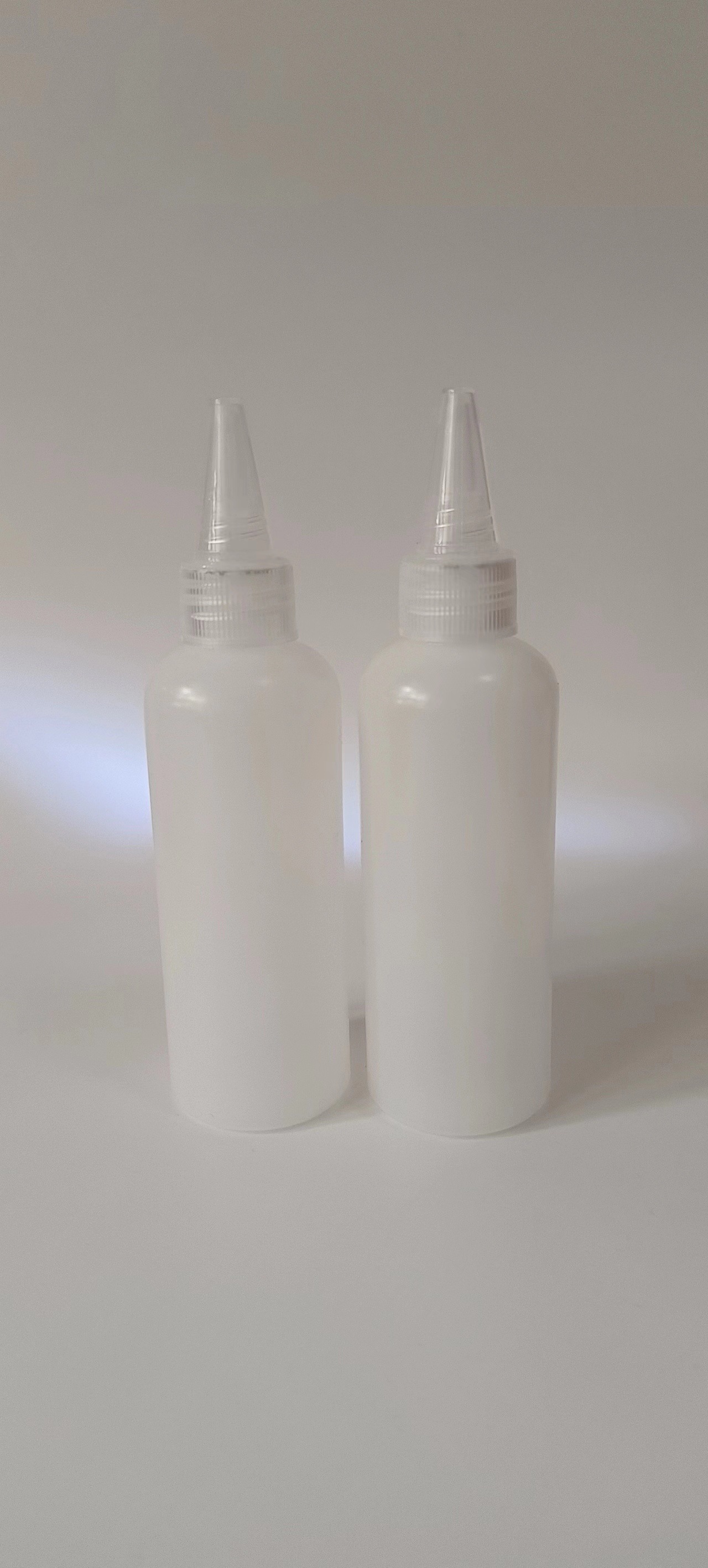 现货 100ml毫升pe尖嘴瓶 水精灵瓶子 半透明塑料瓶 色素瓶 尖盖瓶