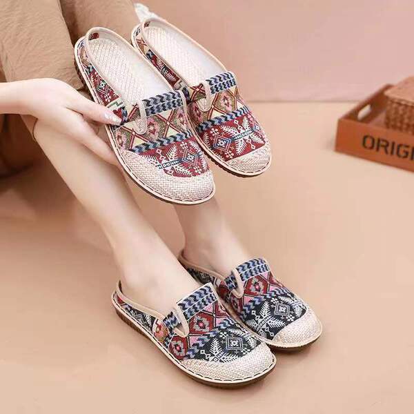 Breathable Beijing cloth slippers low-cut