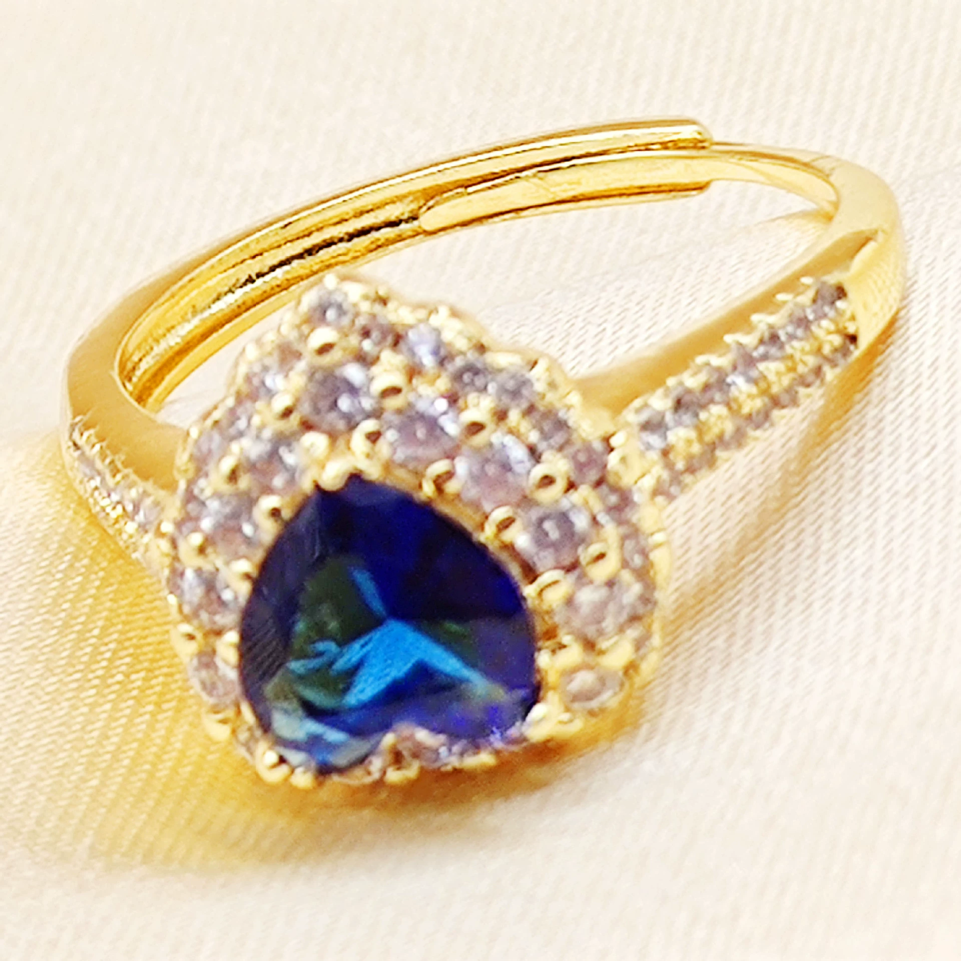 «(Cross-border trading), sapphire ring with stone, copper jewelry, European style, micro incrustation, (Physicals)»