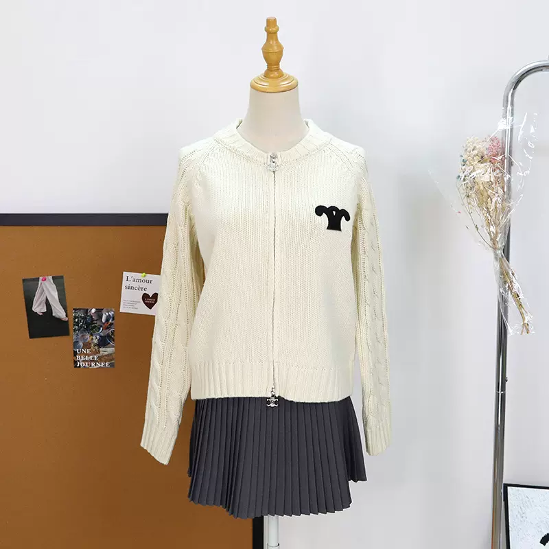 2025秋冬新款凯旋门针织衫开衫小香风短款麻花拉链气质毛衣外套女