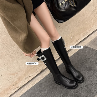 6CMˮ荷��۴ָ��߸��Lѥ�r�к�ɫ��׸�Ͳѥ���ٴ��Ͳѥ