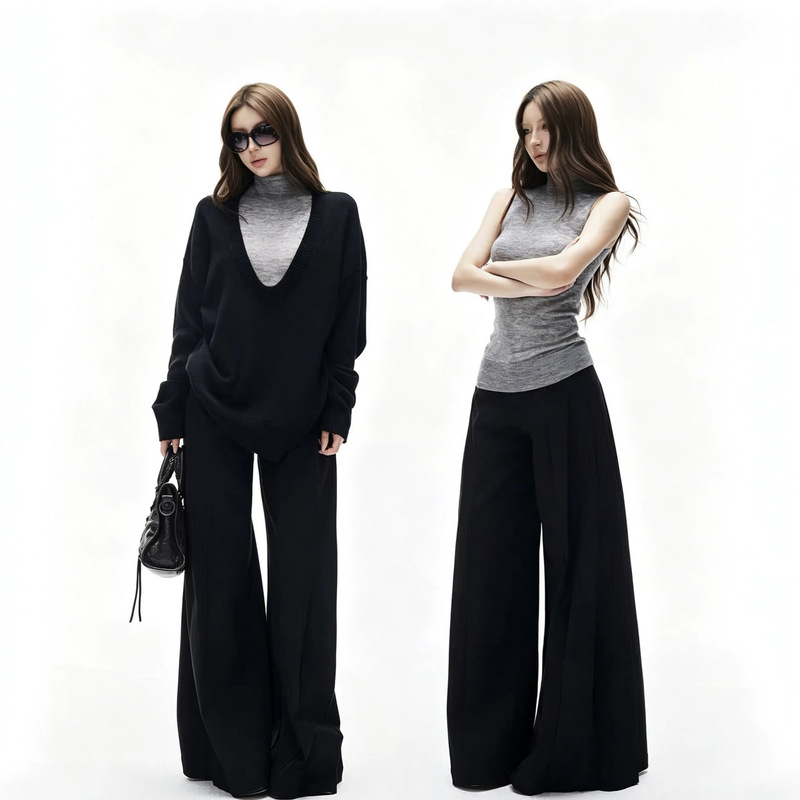 iamxiaa* Black and gray contrast deep V-neck loose-fitting knitted sweater with stand-up collar and slim-fit vest, true two-piece set iamxiaa* Black and gray contrast deep V-neck loose-fitting knitted sweater with stand-up collar and slim-fit vest, true two-piece set