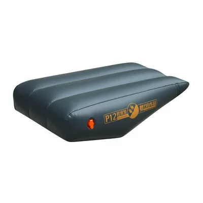 converts the car into a bed for Vehicle-mounted inflatable bed