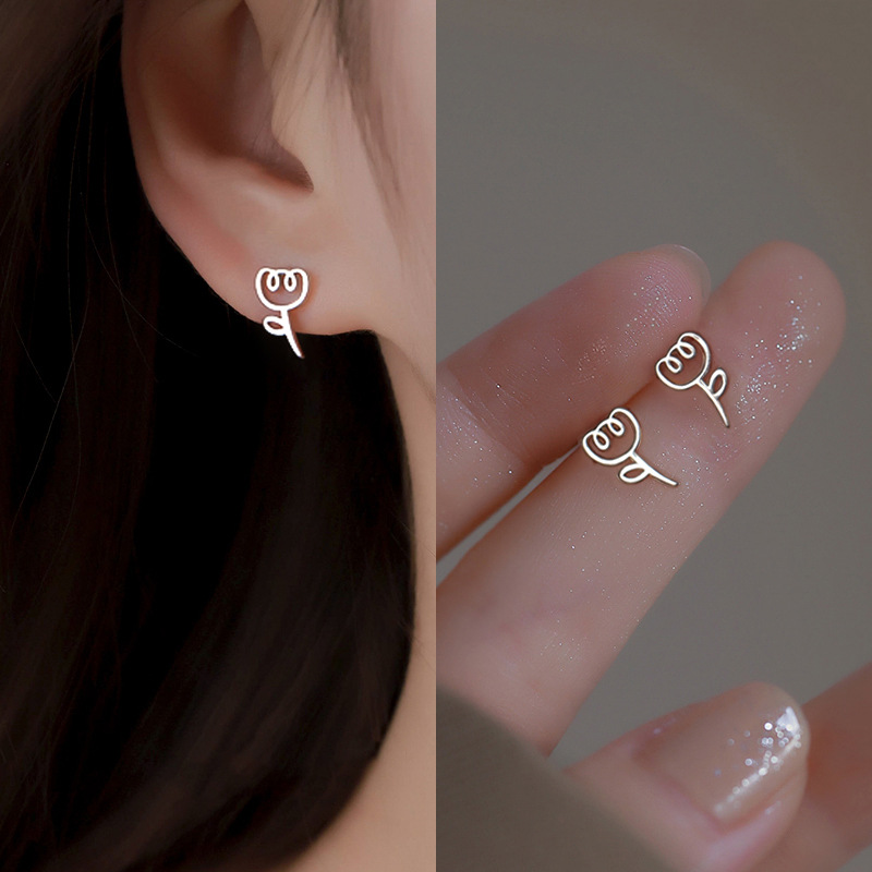 Simple Style Geometric Flower Butterfly Copper Plating Ear Studs 1 Pair