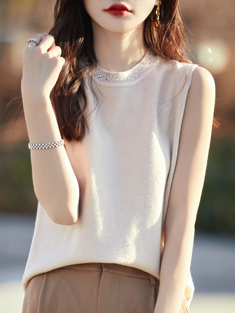 Elegant T-shirt